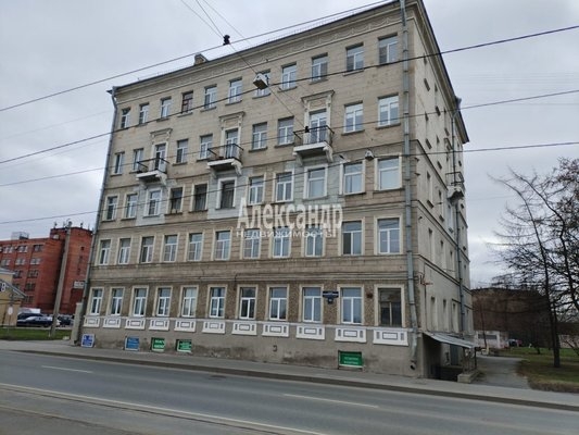 Фото квартиры по адресу Санкт-Петербург г, Обуховской Обороны пр-кт, д. 131