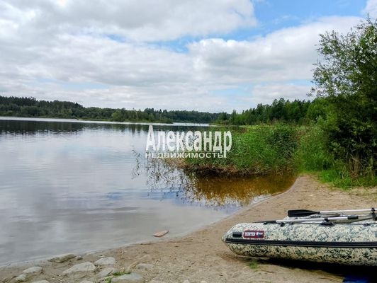 Фото квартиры по адресу Ленинградская обл, Приозерский р-н, Понтонное п, Молодежная ул, д. 4